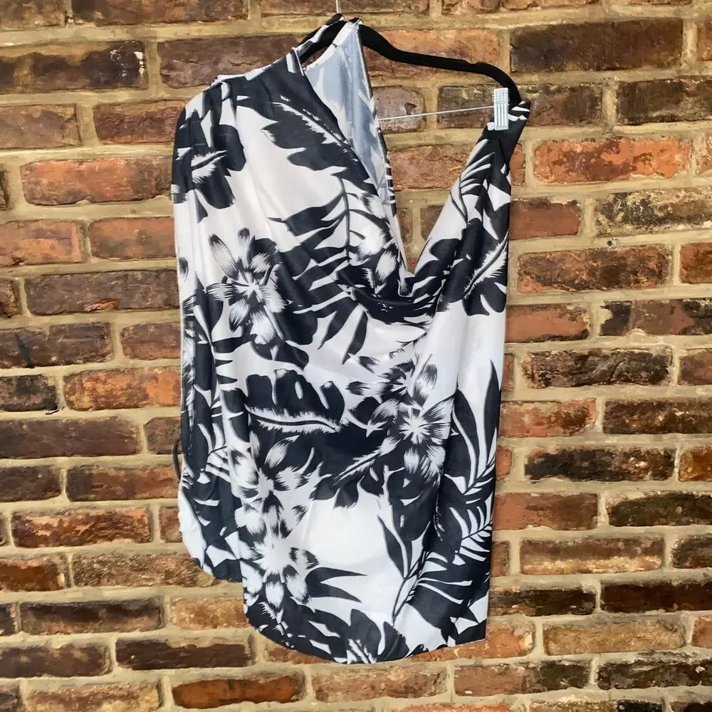 NWT Saress Black & White Tropical Floral Wrap Beach Swim Cover Up Women's